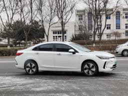 BAIC EU7