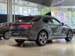Genesis Electrified GV70