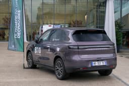 Leapmotor B10