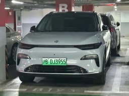 Leapmotor C11