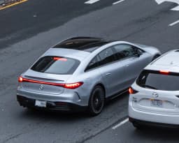 Mercedes-Benz EQS