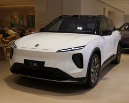 NIO ES6