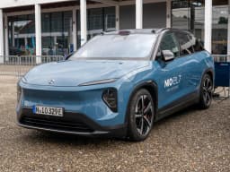 NIO ES7