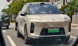 NIO ES8