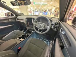 Volvo EX40