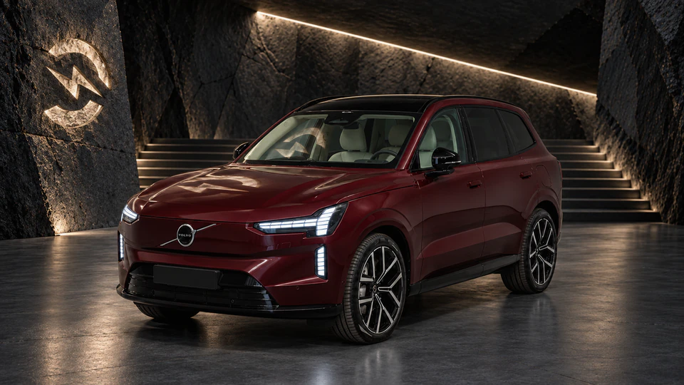 Volvo EX90, вид спереди в три четверти, в студии Электроатласа